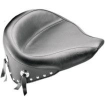 SEAT WIDE TOURING SOLO STUDDED WITH CONCHOS