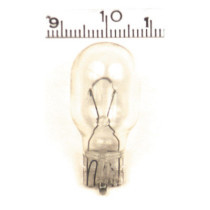 Single filament replacement light bulb, 12 volt / 21 watt