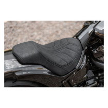 Killer Custom, ''Avenger'' seat for ''Avenger'' fender kit