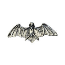 Biker Pins Bat skull pin