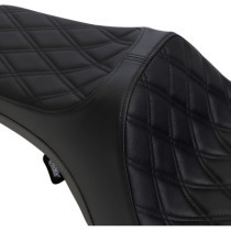 SEATS PREDATOR III DOUBLE DIAMOND VINYL BLACK/BLACK