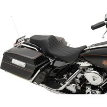 SEATS PREDATOR III DOUBLE DIAMOND VINYL BLACK/BLACK