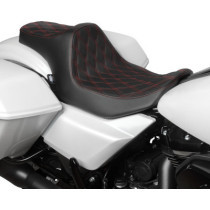 Seat Predator 3 Double Diamond Red Vinyl Touring