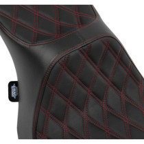 Predator II Seat - Double Diamond - Red Stitching - FLT/FLH '23-'24