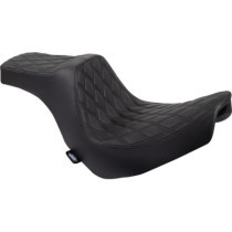 Predator III Seat - Double Diamond - Black w/ Black Stitching - Softail 18+