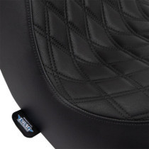 Predator III Seat - Double Diamond - Black w/ Black Stitching - Softail 18+